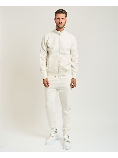 YES ZEE | P668-CZ000107
